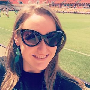 Meet your Posher, Jennifer